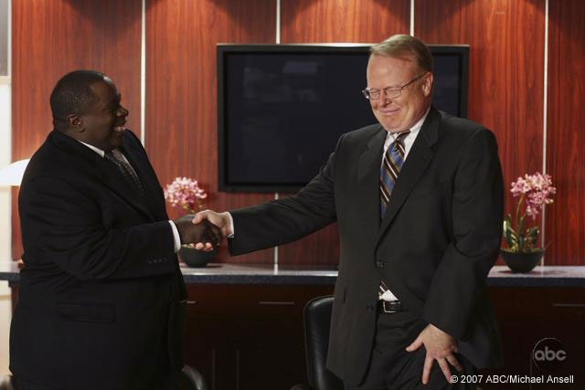 http://www.boston-legal.org/24-trial/images/3x24-boston-legal-abc-Jerry-Clarence-2.jpg
