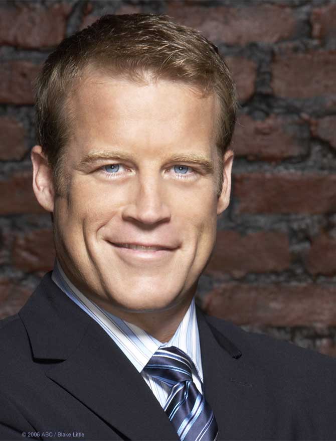 Mark Valley